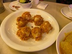 -新镇江酒家(南京西路店)