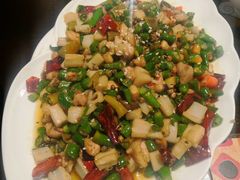 -舌尖上的食缘花园主题餐厅