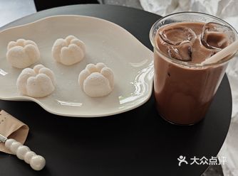 咖啡店体验分享 环境氛围 走进这家咖啡店，我被它的温