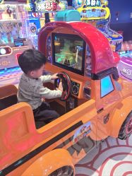 -Qmiss家庭娱乐中心(恒隆广场店)