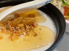 -汗腾格里·风味餐厅(新疆驻京办店)