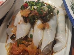 -亮欢寨酸汤鱼(沙冲路店)