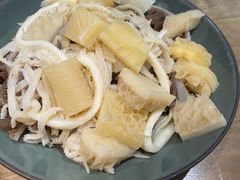 -毛肚向右·川渝毛肚王(经开永旺店)