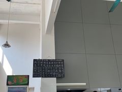 -容里煲仔饭(利丰北路店)