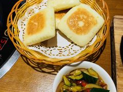 -东椰·海南椰子鸡火锅(朝阳门店)