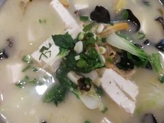 -老光跃特色餐馆