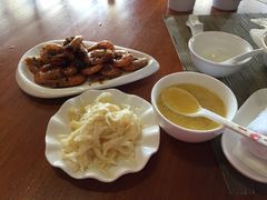 白灼海中虾-糟粕醋·椰苑海南菜餐厅(亚龙湾天域酒店)