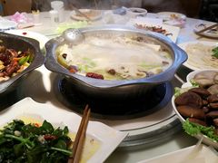 -万和源炝锅城·活鱼现炝(文艺北路店)