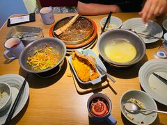 -蜜桃餐厅·伴山(绿宝广场店)