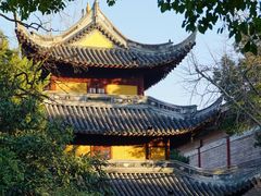 -龙华寺