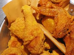 炸鸡一半一半-富乐满韩国正宗炸鸡韩国料理(虹泉路店)