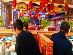 -鱼窝棚柴火铁锅炖(富山屯店)