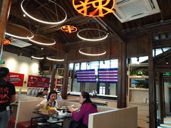 大堂-热火朝天鲜切牛肉火锅(南强街巷店)