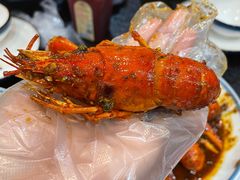 -三妹小龙虾·黄油蟹(华侨城总店)