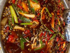 -乡土特色.冷锅鱼.牦牛肉汤锅