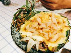 菠萝盅无骨凤爪-在湖边私厨小馆