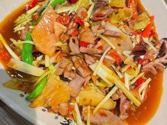 -肖四女乐山跷脚牛肉(世博源店)