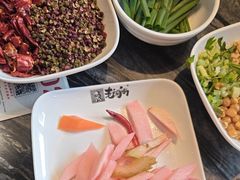 -老船舫·现做活鲜鱼馆(东郊记忆店)
