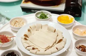 Nine-Flavor Shrimp Soup with Bean Curd Sheets