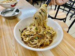 -罗家杏传统特色海南粉(人民西路总店)