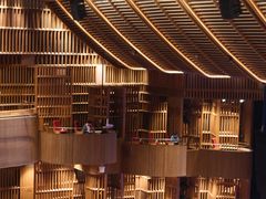 -交通银行前滩31演艺中心