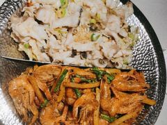 脆鱼香辣虾-小鱼小牛·鱼牛干锅·脆鱼火锅(世欧广场店)