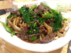 湿炒牛河-营记牛肉火锅·大埔客家菜(上梅林店)