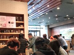 -星巴克(泰安万达店)