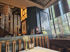 -Mogul Eatery·大亨餐酒馆