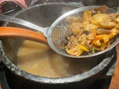 -芸山季·云南山珍菌火锅(人民广场来福士店)