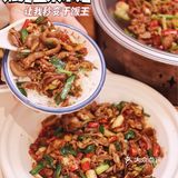 干饭人的沃土‼️五常大米配黄牛肉香到骨子里