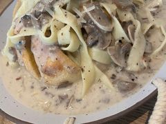 面包松露奶油宽面-Maxpoint Kitchen 西餐咖啡(乐峰广场店)
