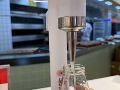 -红星前进面包牛奶公司(君太店)