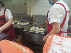 -清真高老大牛排胡辣汤(嵩山路总店)