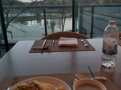 -上海佘山世茂艾美酒店