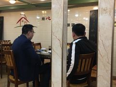 大堂-周家大连水饺(美专校街店)