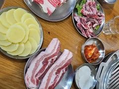 -朴家烤肉(万盛南街店)