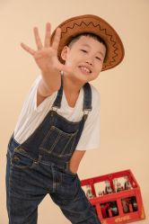 -小鬼当佳儿童摄影(河北保定店)