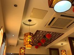 大堂-佬钱湾仔(衣裳街店)