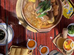 -沙胆彪炭炉牛杂煲(上海日月光广场店)