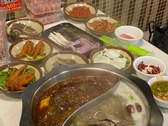 -尚品海鲜肥牛自助火锅(湖明店)