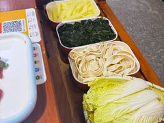 -乡土黄·鲜牛肉火锅·小龙虾(兴业街店)