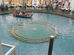 -滨海湾金沙购物商场
