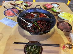 -乐闹闹重庆火鍋(民治店)