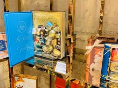 -VENCHI 闻绮(北京国贸商城店)