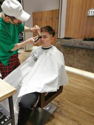 -Mentor Hair Salon