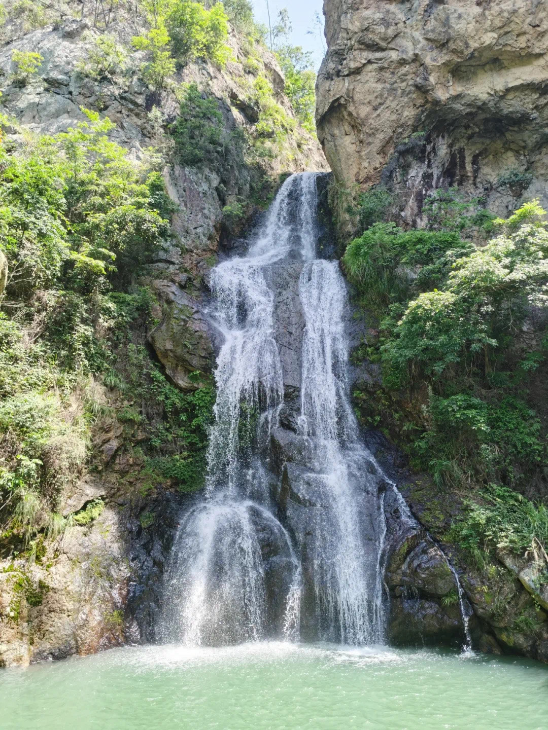 仙岩梅雨潭风景区图片