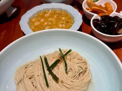 -裕兴记•蟹黄面馆(人民广场店)