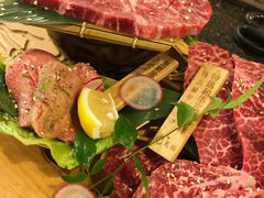 -万福炭火烤肉日本料理(新街口店)