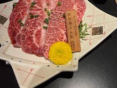 -山川小町·极番烧肉(新地假日广场店)